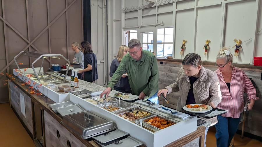 Big Tony's Supper House and Breakfast Buffet