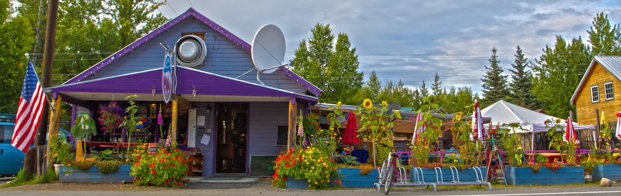 Mountain High Pizza Pie